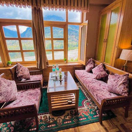 Snow Clad Riverview Hotel & Resort, Manali Exterior photo