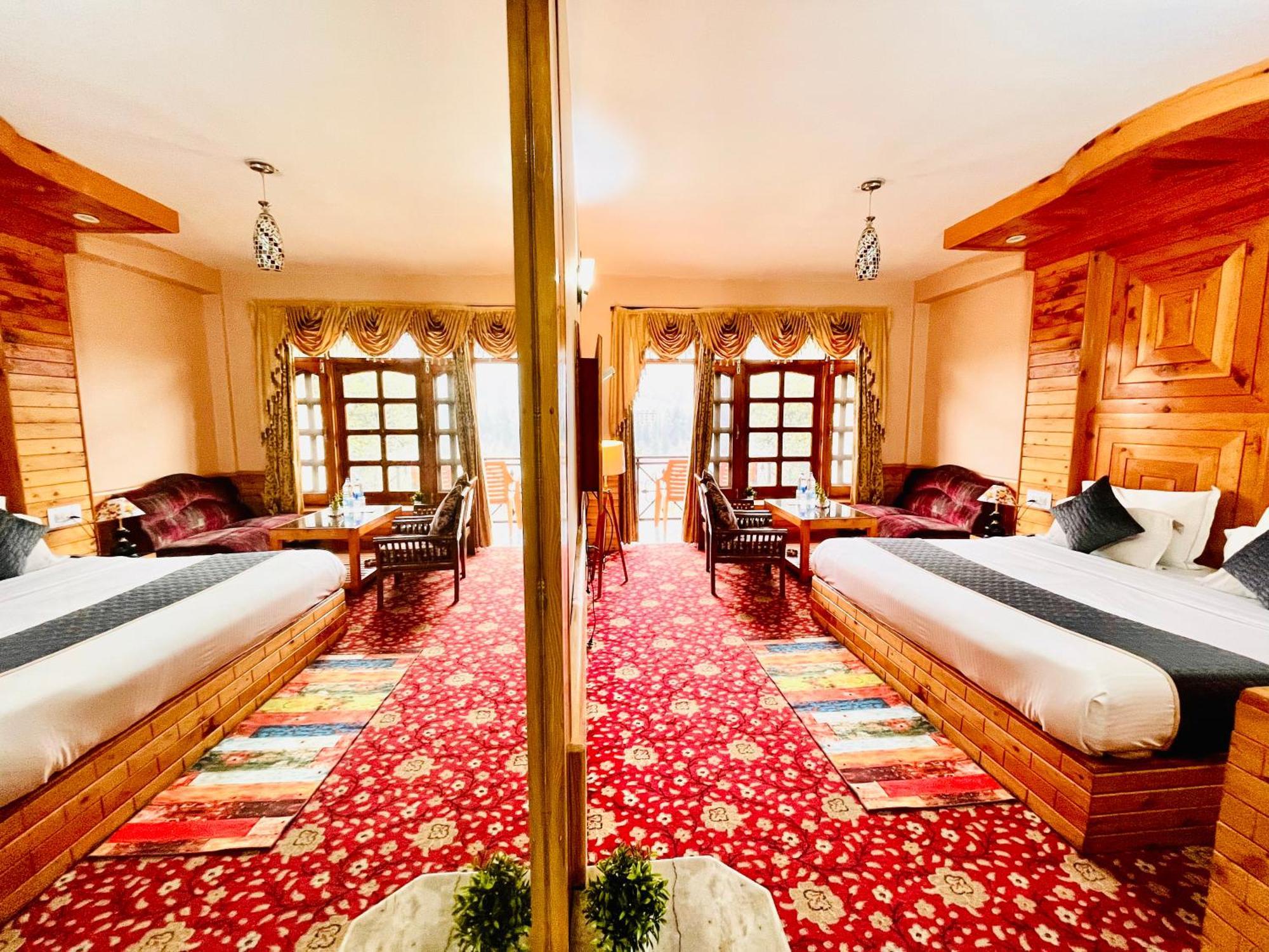 Snow Clad Riverview Hotel & Resort, Manali Exterior photo